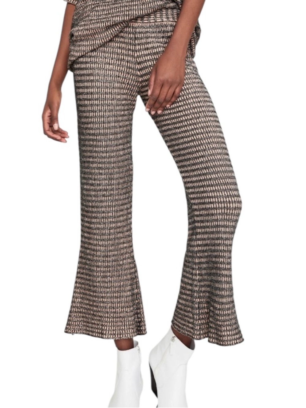 Zara Black Blush Pink Metallic Silver Textured Ankle Length Flared Pants - L